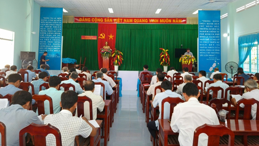 Trung Hiệp tổ chức hội nghị đóng góp văn kiện Đại hội Đảng bộ xã lần I, nhiệm kỳ 2025 – 2030