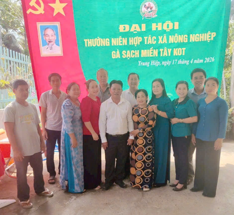 Tăng cường lãnh đạo nâng cao chất hoạt động Hợp tác xã và Tổ hợp tác trên địa bàn xã Trung Hiệp 